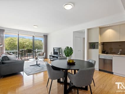2/2 Dynevor Rise, Floreat - Thumbnail 2
