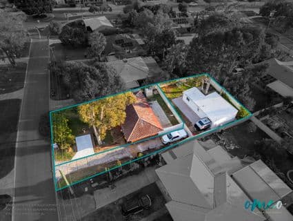 39 Kemmish Avenue, Parmelia - Image 1