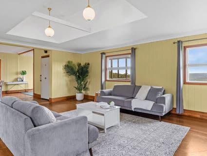 18 Silver Pinch Road, Upper Flagstone - Image 1