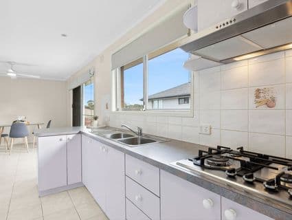 56 Patterson Avenue, Keilor - Thumbnail 2