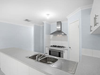 3 Dillwynia Bend, Banksia Grove - Thumbnail 6