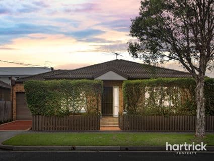 19B Margaret Street, Parkdale - Image 1