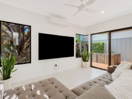 1/63 Sexton Hill Drive, Banora Point - Thumbnail 2