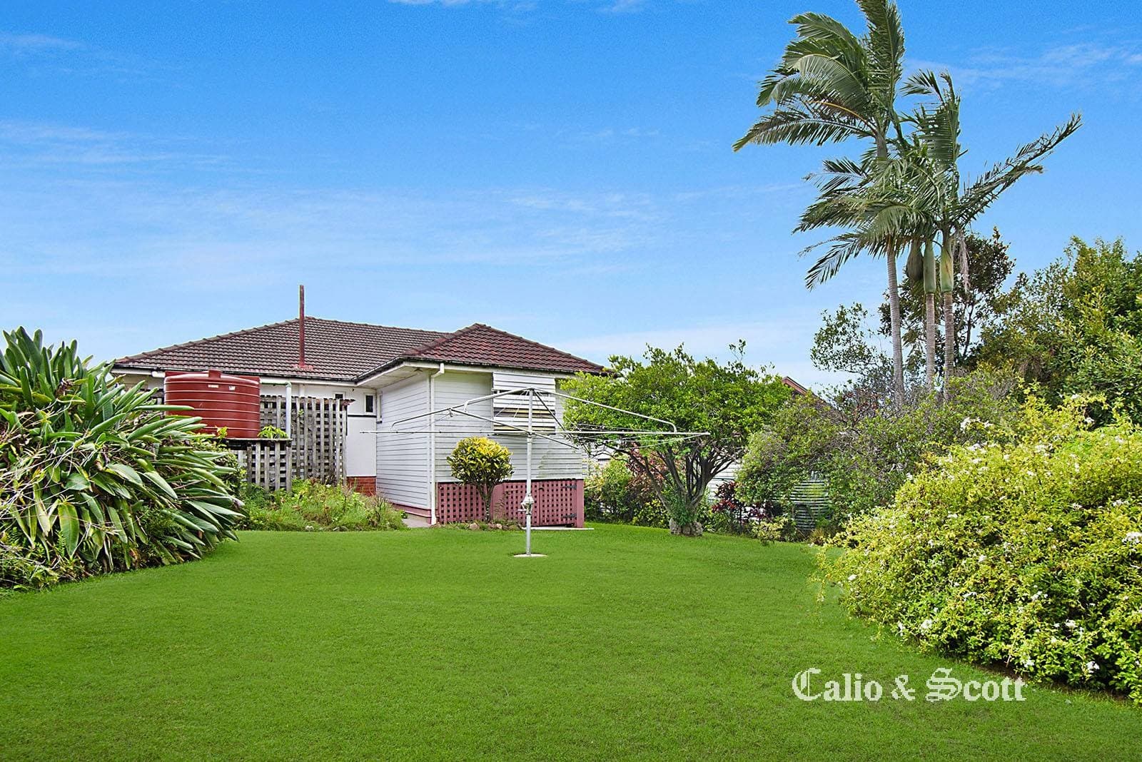 12 Alexandra Street, Sandgate, QLD, Sandgate - Thumbnail 3