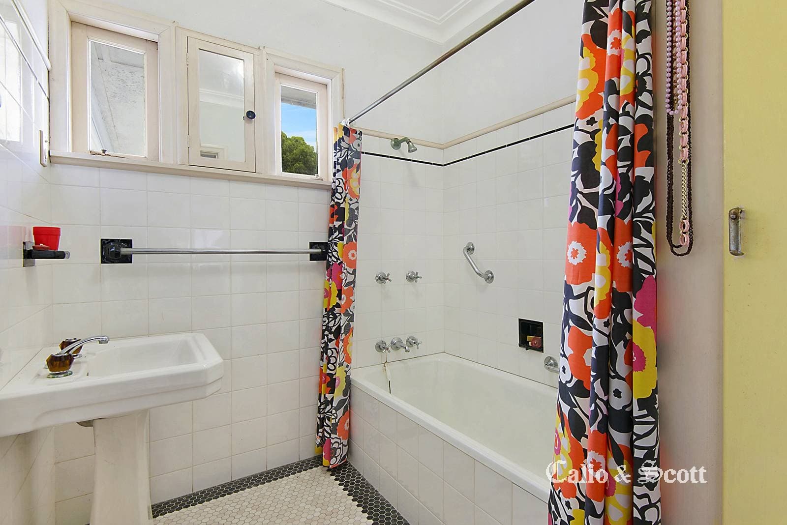 12 Alexandra Street, Sandgate, QLD, Sandgate - Thumbnail 6