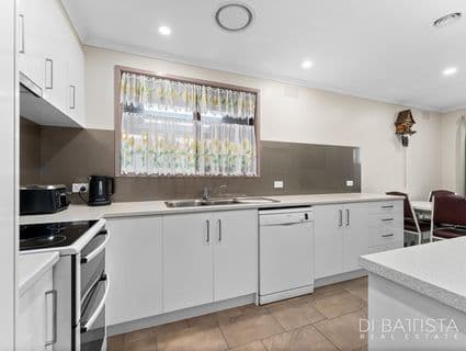 7 Metropolitan Avenue, Craigieburn - Thumbnail 5