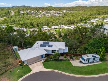 16 Scholes Way, Kirkwood - Image 1