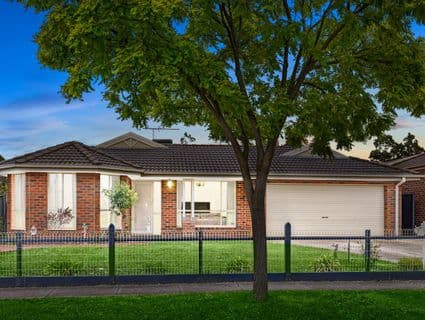 1 Mackay Road, Manor Lakes - Image 1