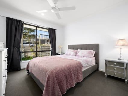 54 Challenger Way, Coomera - Thumbnail 7