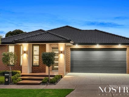5 Mantel Green, Beveridge - Image 1