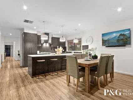 6 Cadillac Street, Cranbourne East - Thumbnail 4