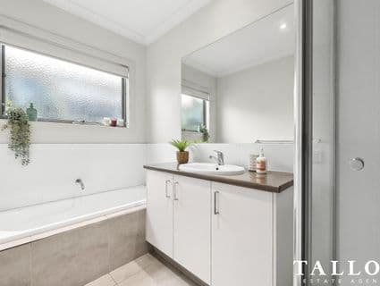 9 Constantine Way, Hastings - Thumbnail 5