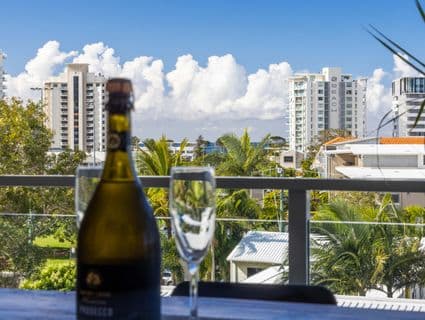 30/57 Kingsford Smith Parade, Maroochydore - Image 1