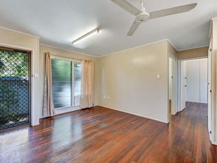 1-4/8 Price Street, Belgian Gardens - Thumbnail 4
