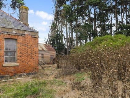 Lot 1, 90 Sheehans Road, Romsey - Thumbnail 2