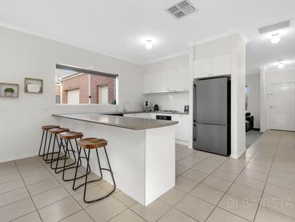 51 Mareeba Way, Craigieburn - Thumbnail 6