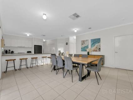 51 Mareeba Way, Craigieburn - Thumbnail 7