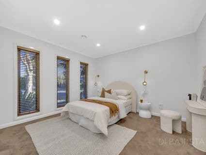23 Northumberland Circuit, Craigieburn - Thumbnail 2