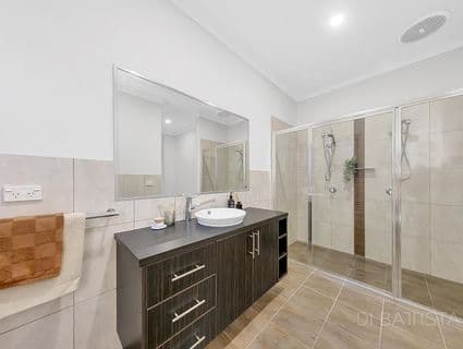 23 Northumberland Circuit, Craigieburn - Thumbnail 3