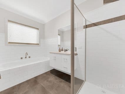 28 Ballarat Court, Craigieburn - Thumbnail 6