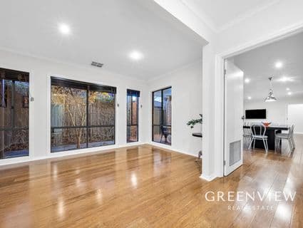 51 Prosperity Avenue, Cranbourne North - Thumbnail 3