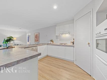 6 Lighthorse Crescent, Narre Warren South - Thumbnail 2