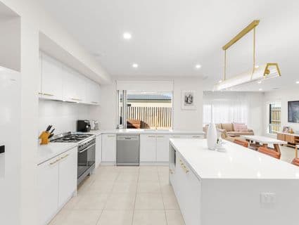 11 Archie Drive, Bonnie Brook - Thumbnail 3