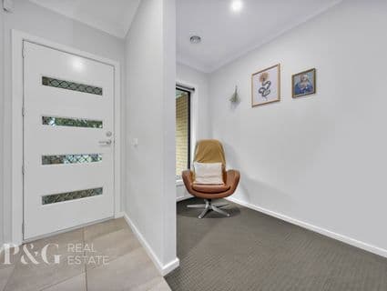 30 Aquatic Drive, Cranbourne West - Thumbnail 4