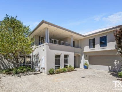 261A Riverton Drive North, Shelley - Image 1