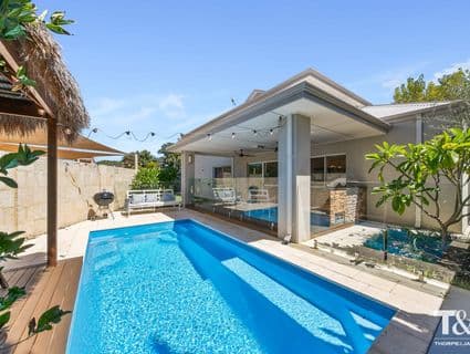 261A Riverton Drive North, Shelley - Thumbnail 2