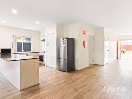 73 Mannikin Way, Maddington - Thumbnail 7