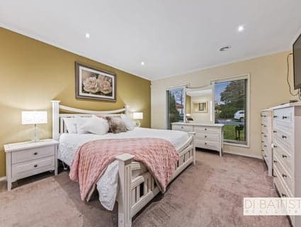 22 Creekwood Drive, Craigieburn - Thumbnail 5