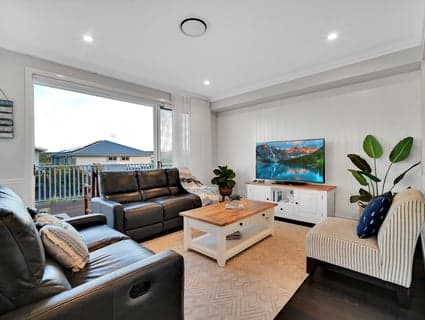 54 Sunnyspot Boulevard, Catherine Hill Bay - Thumbnail 5