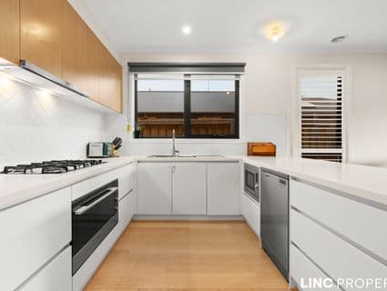 70 Langley Boulevard, Lang Lang - Thumbnail 6