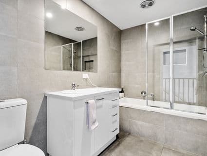3/12 Curie Avenue, Oak Park - Thumbnail 7