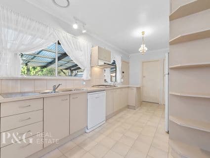404, Noble Park - Thumbnail 5
