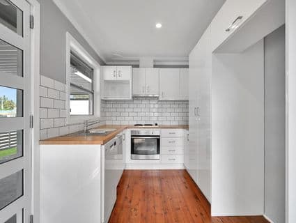 22 Buttaba Avenue, Belmont North - Thumbnail 3