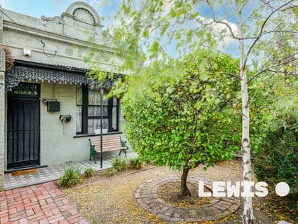 404, Coburg - Image 1