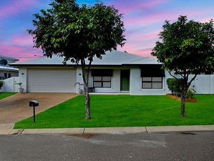 4 Glendower Street, Bushland Beach - Image 1