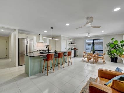4 Glendower Street, Bushland Beach - Thumbnail 3
