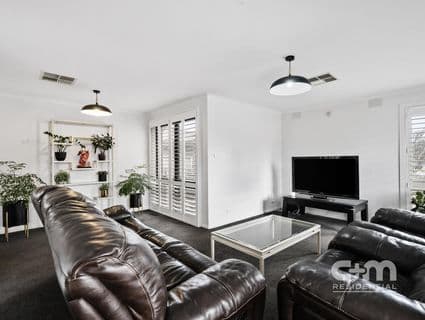 14 Streetly Close, Tullamarine - Thumbnail 2