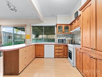 49 Snell Grove, Oak Park - Thumbnail 4