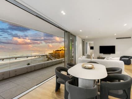 901/4 Marine Parade, Kirra - Image 1