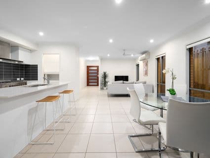 7 Adelaide Crescent, Ormeau Hills - Thumbnail 2