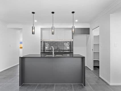 28 Fantail Avenue, Redbank Plains - Thumbnail 5