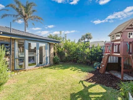 2/35 Weatherston Road, Seaford - Thumbnail 7