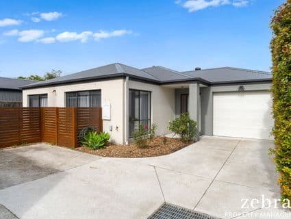 2/5 Neville Avenue, Seaford - Image 1