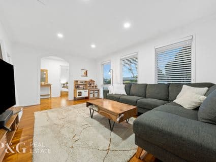 9 Ambleside Crescent, Berwick - Image 1