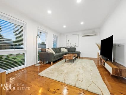 9 Ambleside Crescent, Berwick - Thumbnail 2