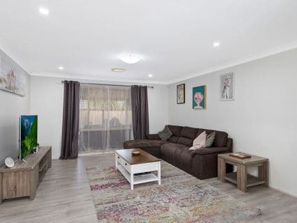 2 Crestleigh Close, Woongarrah - Thumbnail 5